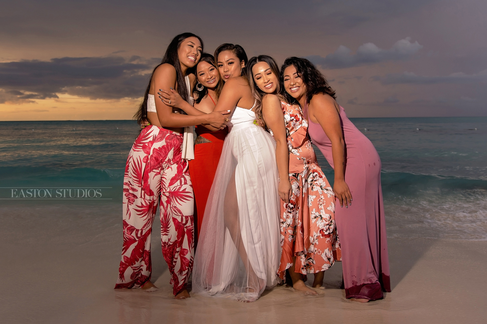 Single ladies nassau bahamas